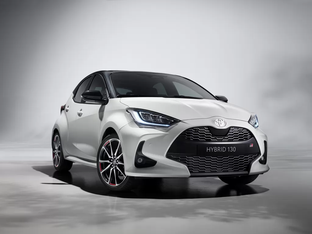 Toyota Yaris Huipulle uusi 130 hv hybridivoimalinja vuosimalliin 2025